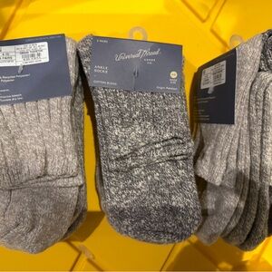 Universal Thread Gray Ankle Socks